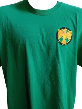 Vintage T-shirt Large Alaska Thunderbird Green All Cotton 1990's Logo
